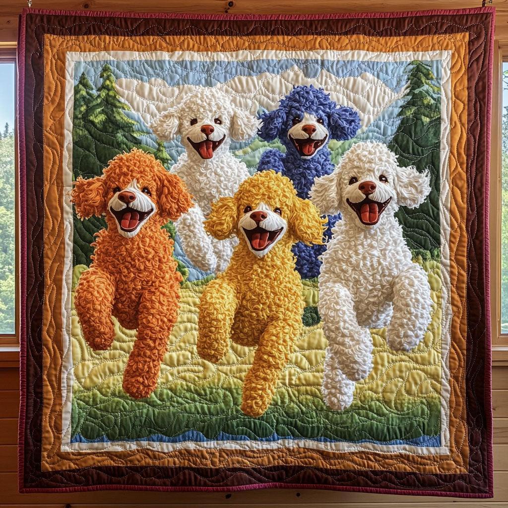 Running Poodle CP1106030CL Quilt Blanket