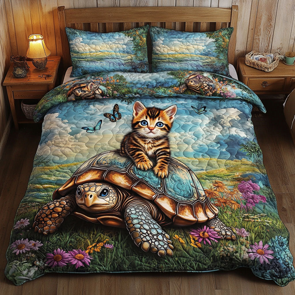 Turtle Kitten WT1102006CL Quilted Bedding Set