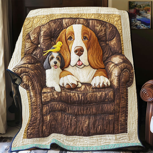 Charming Basset Hound WX2512003CL Quilt Blanket