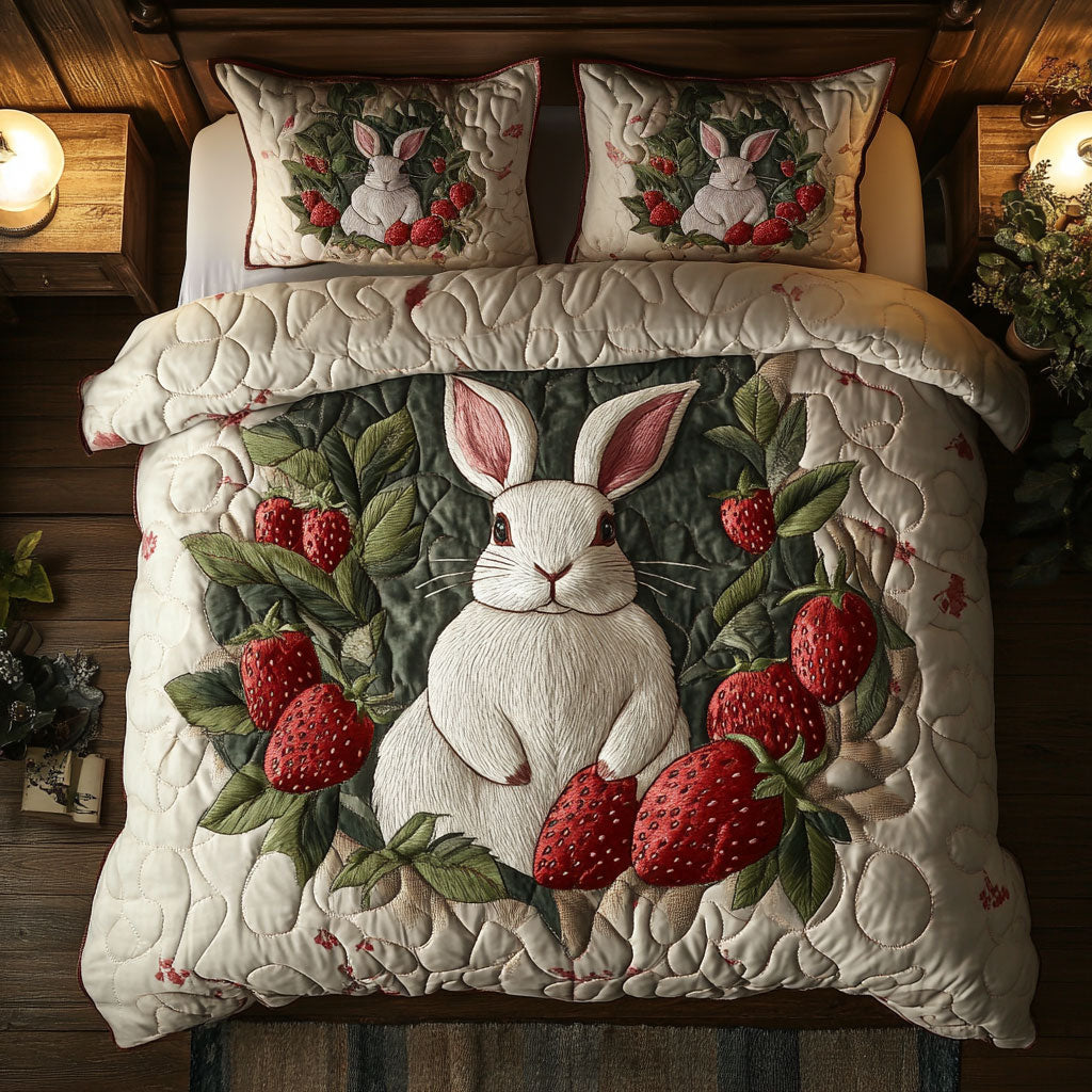 Strawberry Bunny WJ1303042CL Quilted Bedding Set