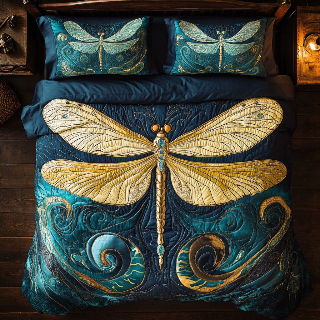 Dragonfly WX2702012CL Quilted Bedding Set
