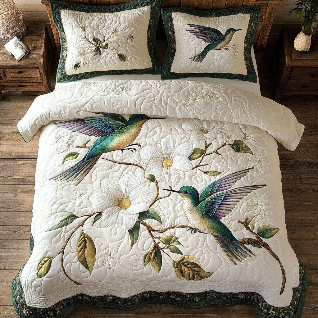 Hummingbird White Blossoms WT0703075CL Quilted Bedding Set