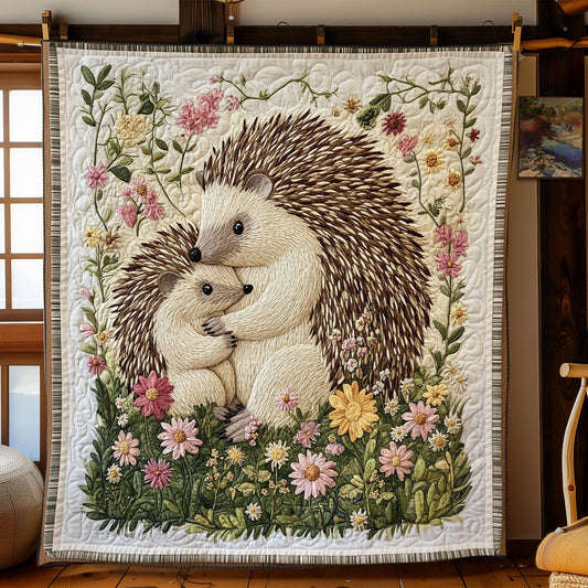Hedgehog Mother Love CP1504072CL Quilt Blanket