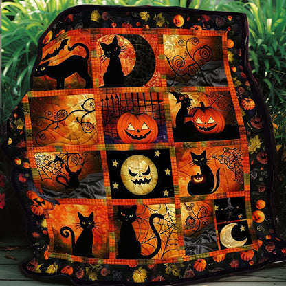 Halloween Haunt WO0808053CL Quilt Blanket