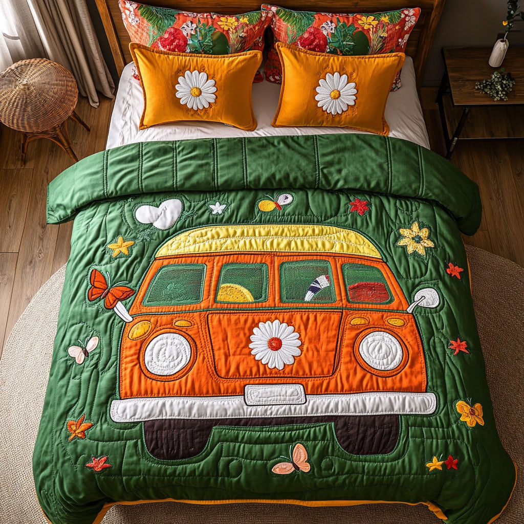 Vibrant Van WX1002073CL Quilted Bedding Set