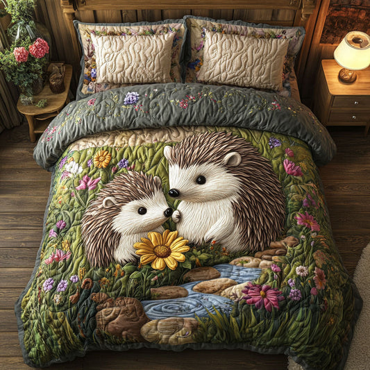 Hedgehog Flower WT2402012CL Quilted Bedding Set