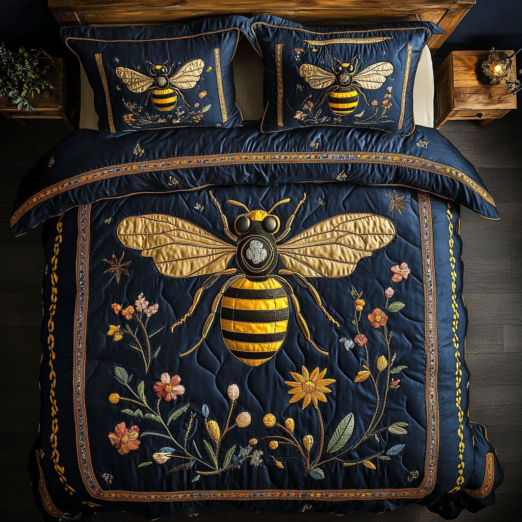 Bee Buzz WX0603006CL Quilted Bedding Set