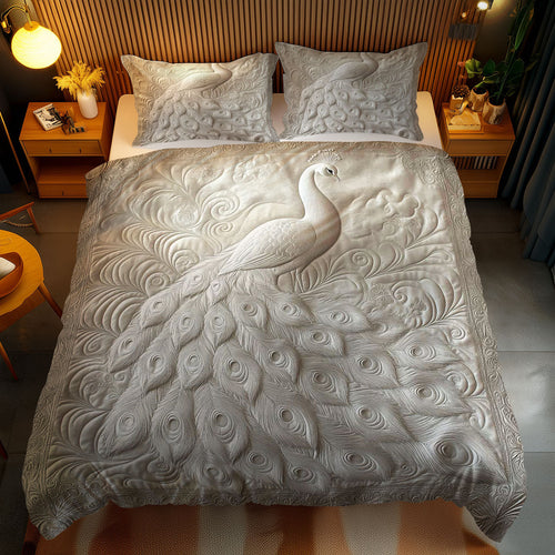 Majestic White Peacock WN1002071CL Quilted Bedding Set