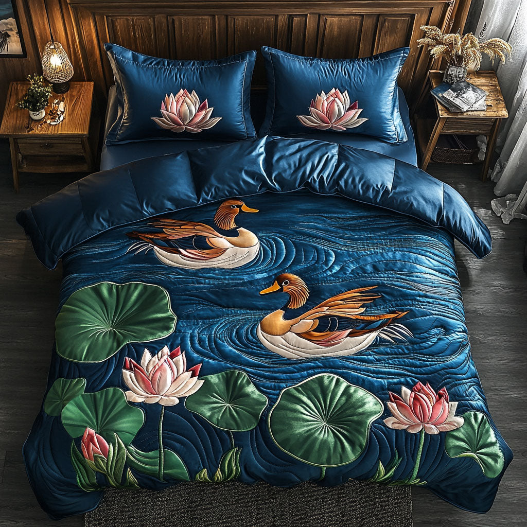 Lotus Mandarin Duck WJ2102029CL Quilted Bedding Set