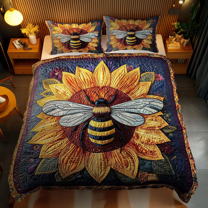 Sunlit Bee WN1202082CL Quilted Bedding Set