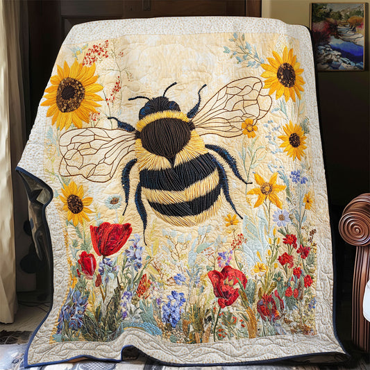 Bee’s Path Through Petals WU1203058CL Quilt Blanket