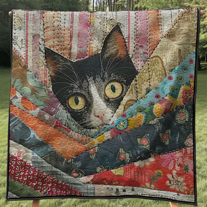 Peeking Cat WJ0108018CL Quilt Blanket